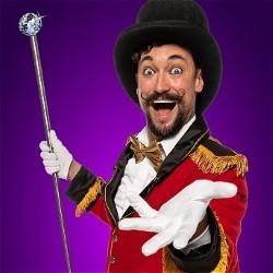 The Greatest Magic Show – 5*****