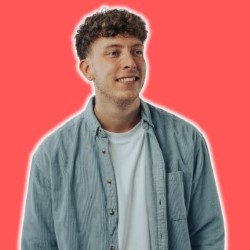 Aaron Wood : More to Life – 4****