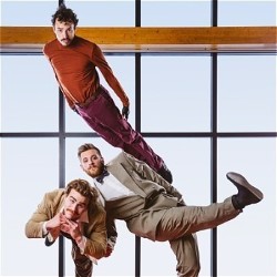 FLIP Fabrique: Six 4****