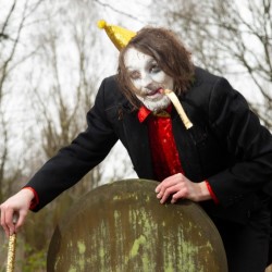 Joe Kent-Walters is Frankie Munroe: DEAD!!! (Good Fun Time)  5*****