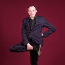 Phil Ellis : Soppy Stern 4.5****