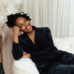 Sharon Wanjohi: In the House 3.5***