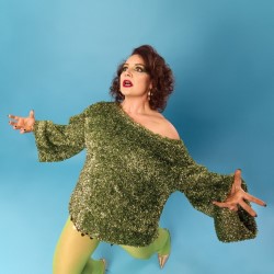 Jessica Fostekew – Iconic Breath  4 ½ ****