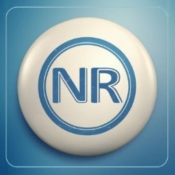 NewsRevue 3 ½ ***