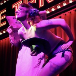 1 Dazzling Cabaret  4****