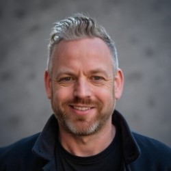 Mark Row : Class Act 4****