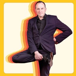 Phil Ellis – Bath Mat 4.5 ⭐️⭐️⭐️⭐️.5