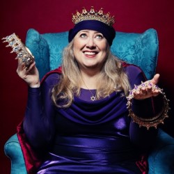 Rachell Creeger : Queen Of The Jews 4****
