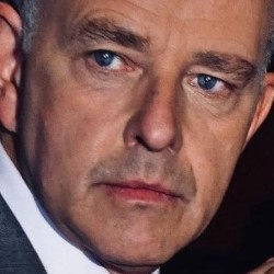 Sinatra: One Last Shot   4.5****