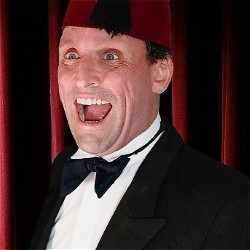 The Very Best of Tommy Cooper – Just Like That!   4****