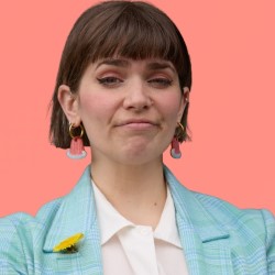 Kate Hammer: Government Approved Comedian 3.5☆☆☆